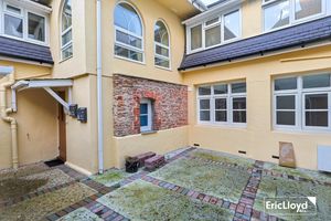 Photo 10- click for photo gallery